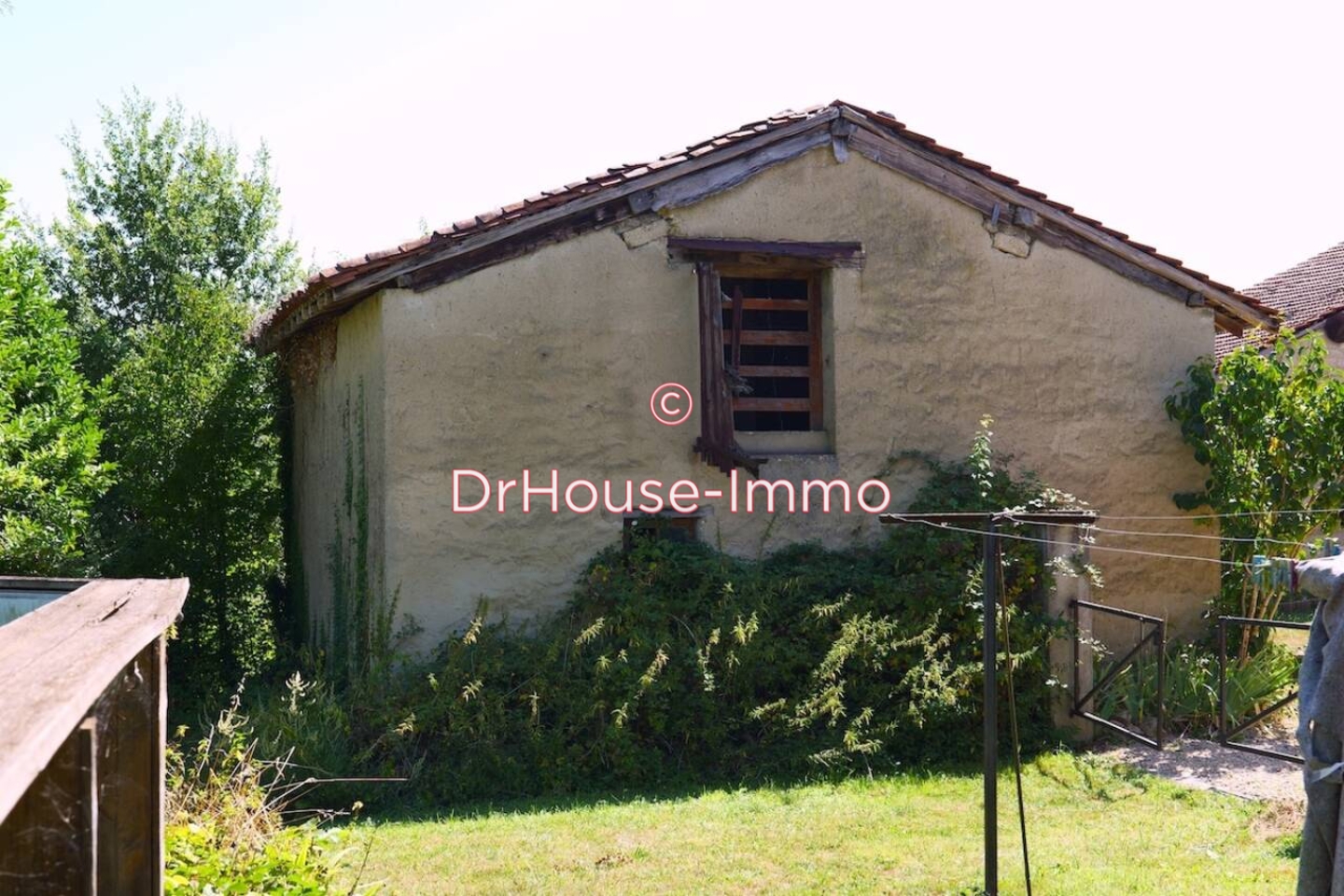 Photo 2 : Vente Maison 2 pièces Saint-Martin-du-Mont 94 m²