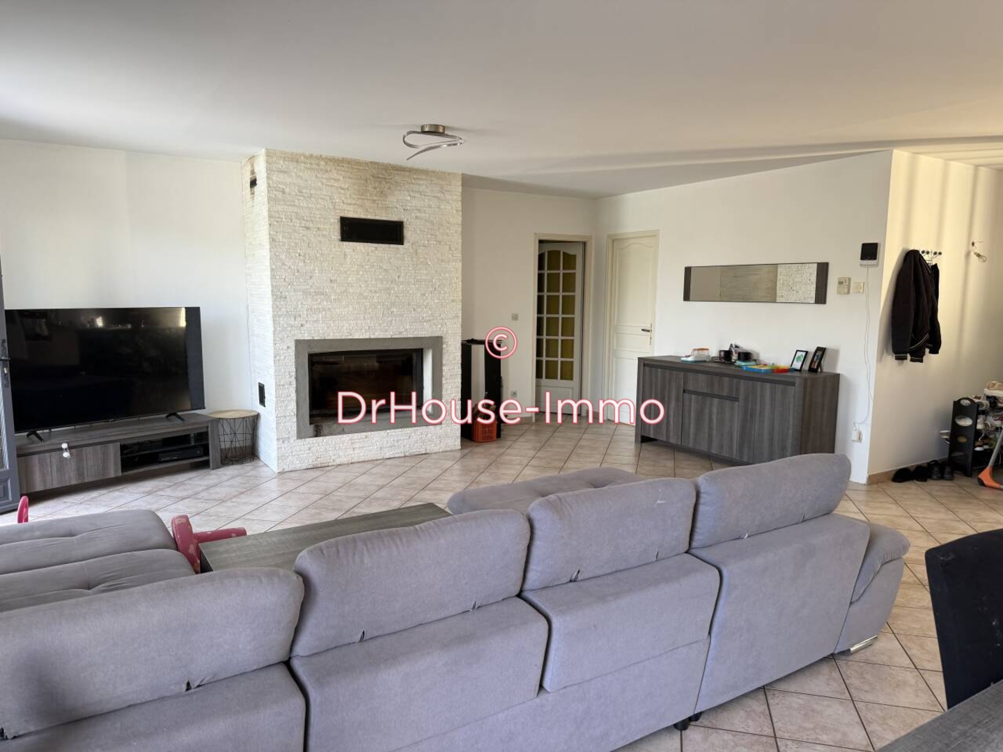 Photo 3 : Vente Maison 6 pièces Champigny en rochereau 170 m²