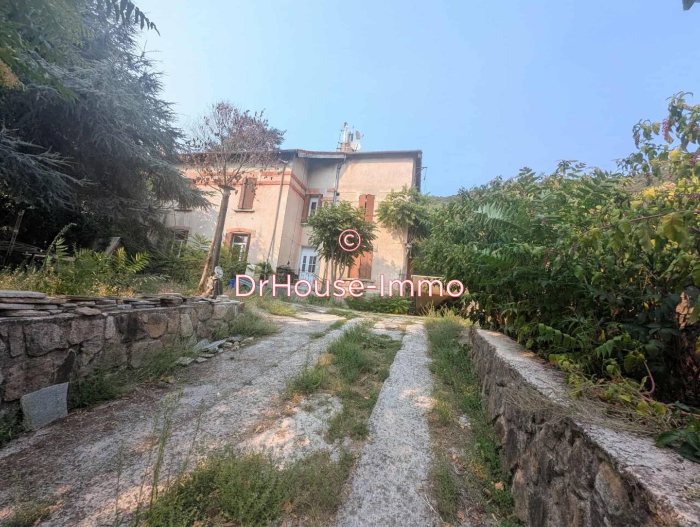 Photo 1 : Vente Maison 7 pièces La Grand-Combe 204 m²