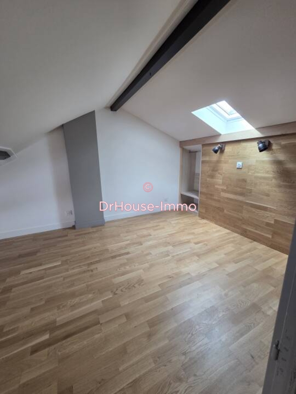 Photo 3 : Vente Maison 6 pièces Vichy 200 m²
