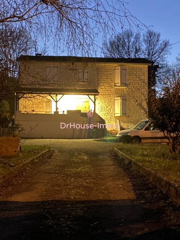 Photo 2 : Vente Maison 5 pièces Ruelle-sur-Touvre 114 m²