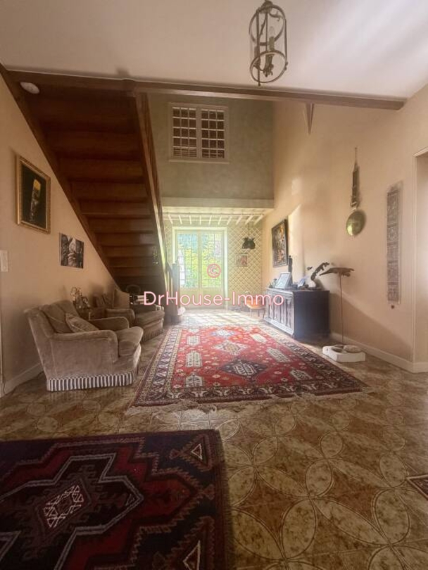 Photo 2 : Vente Maison 9 pièces Issoudun 269 m²