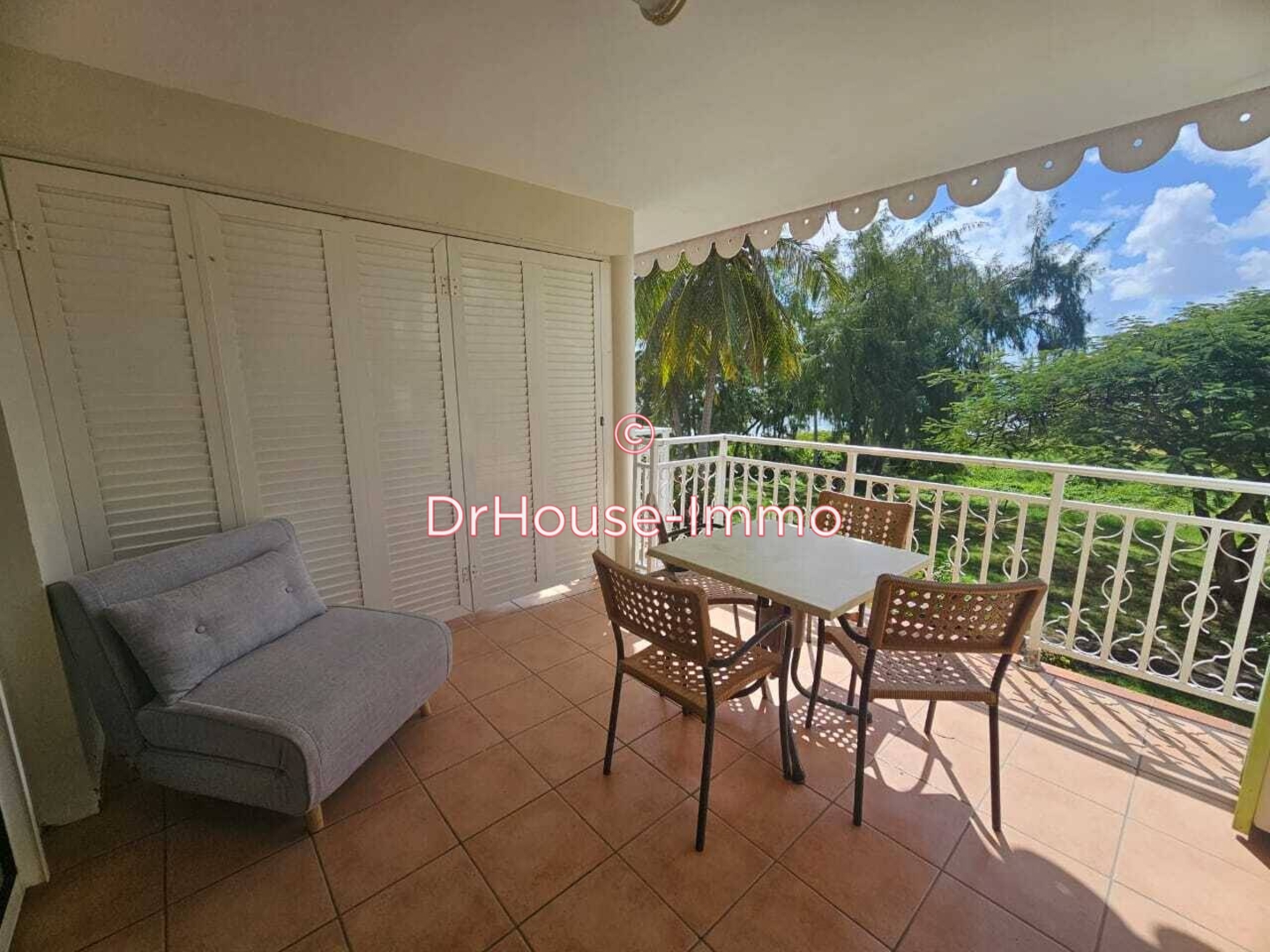 Photo 1 : Vente Appartement 1 pièce Sainte-Anne 22 m²