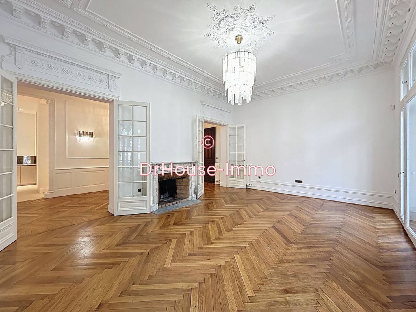 Photo 1 : Vente Appartement 7 pièces Marseille 280 m²