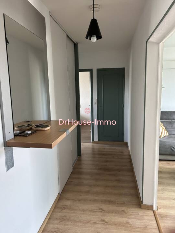 Photo 3 : Vente Appartement 3 pièces Pont-Sainte-Marie 60 m²