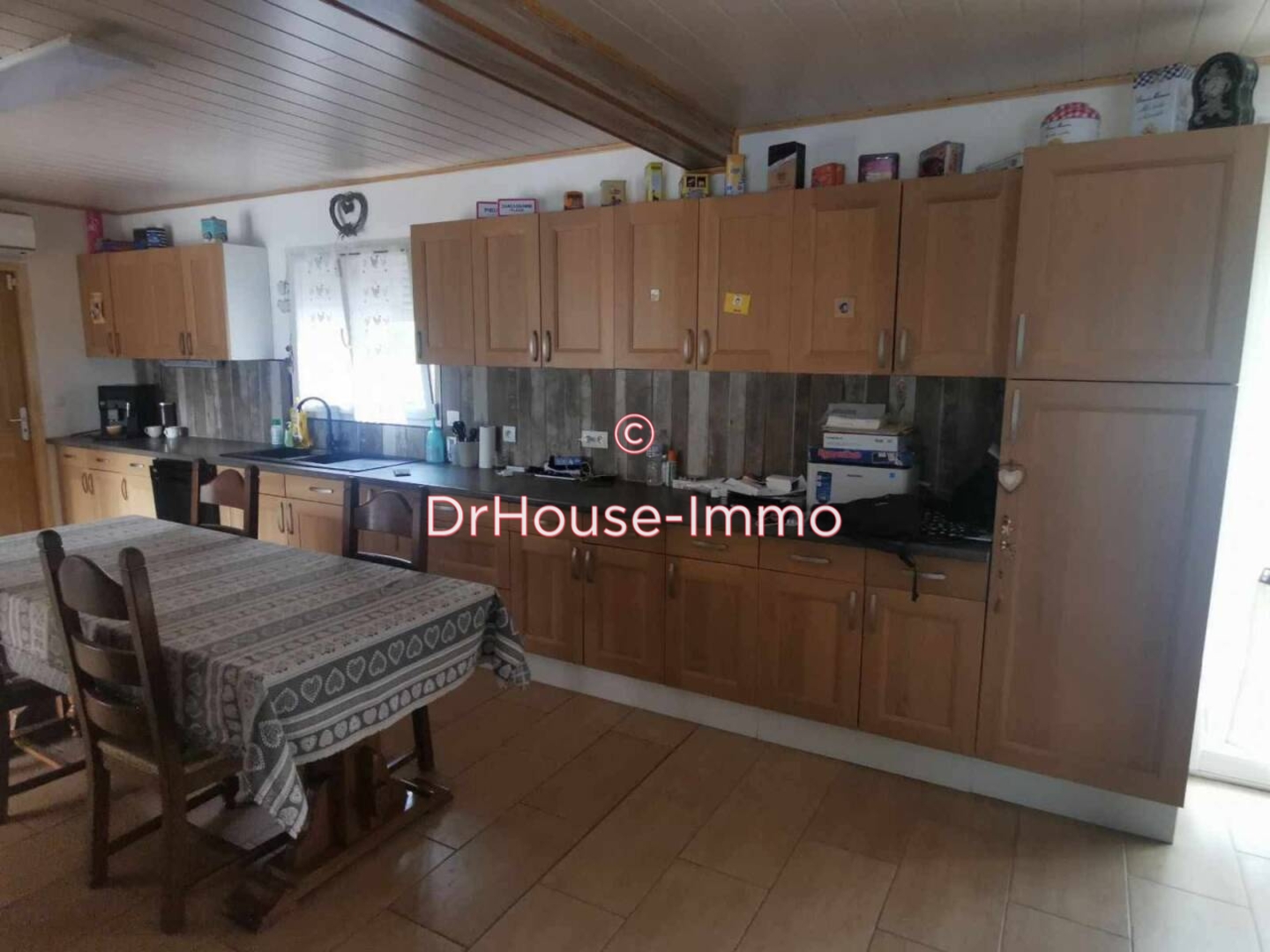 Photo 2 : Vente Maison 7 pièces Pieusse 242 m²