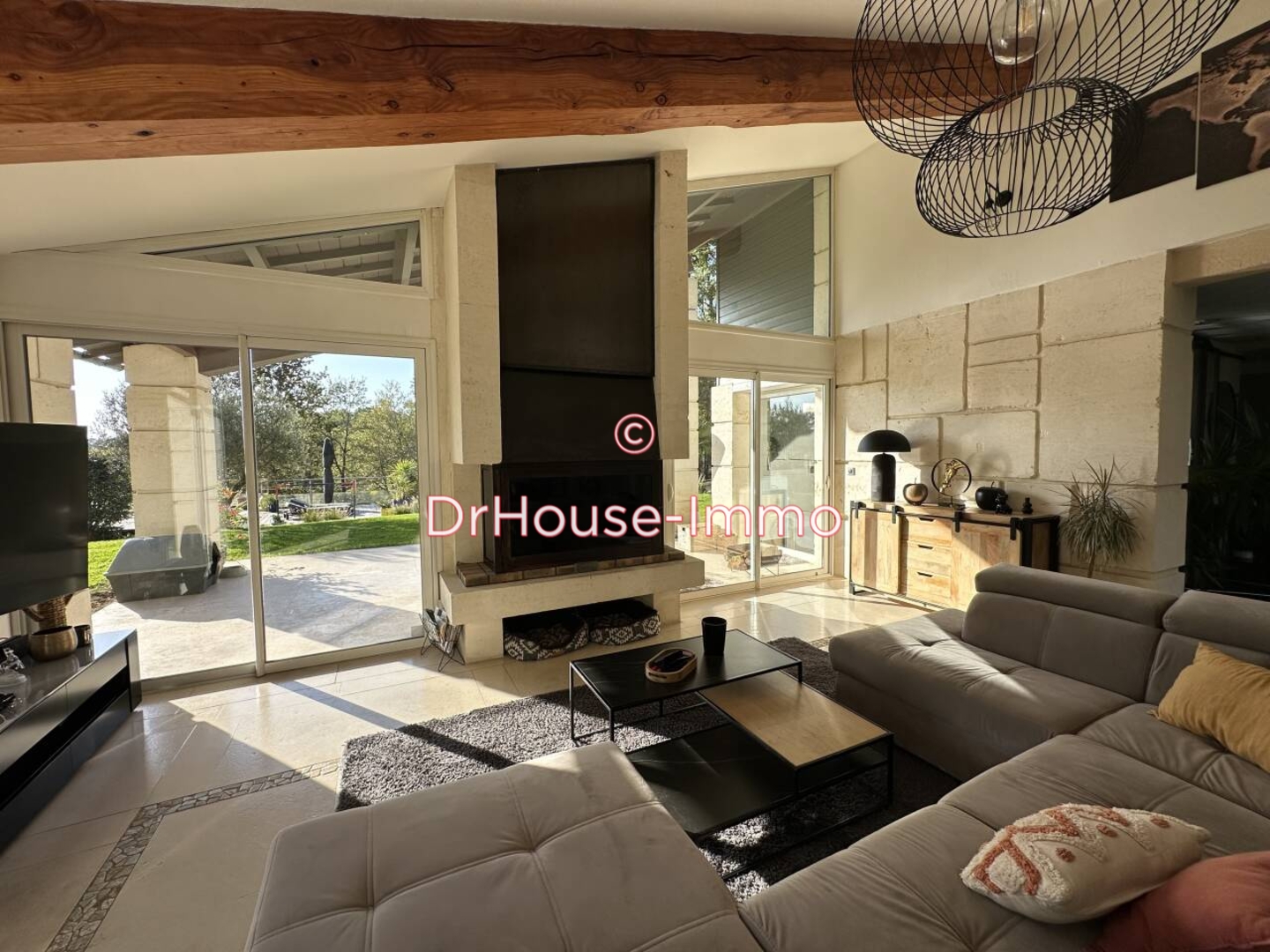 Photo 1 : Vente Maison 7 pièces Chancelade 183 m²