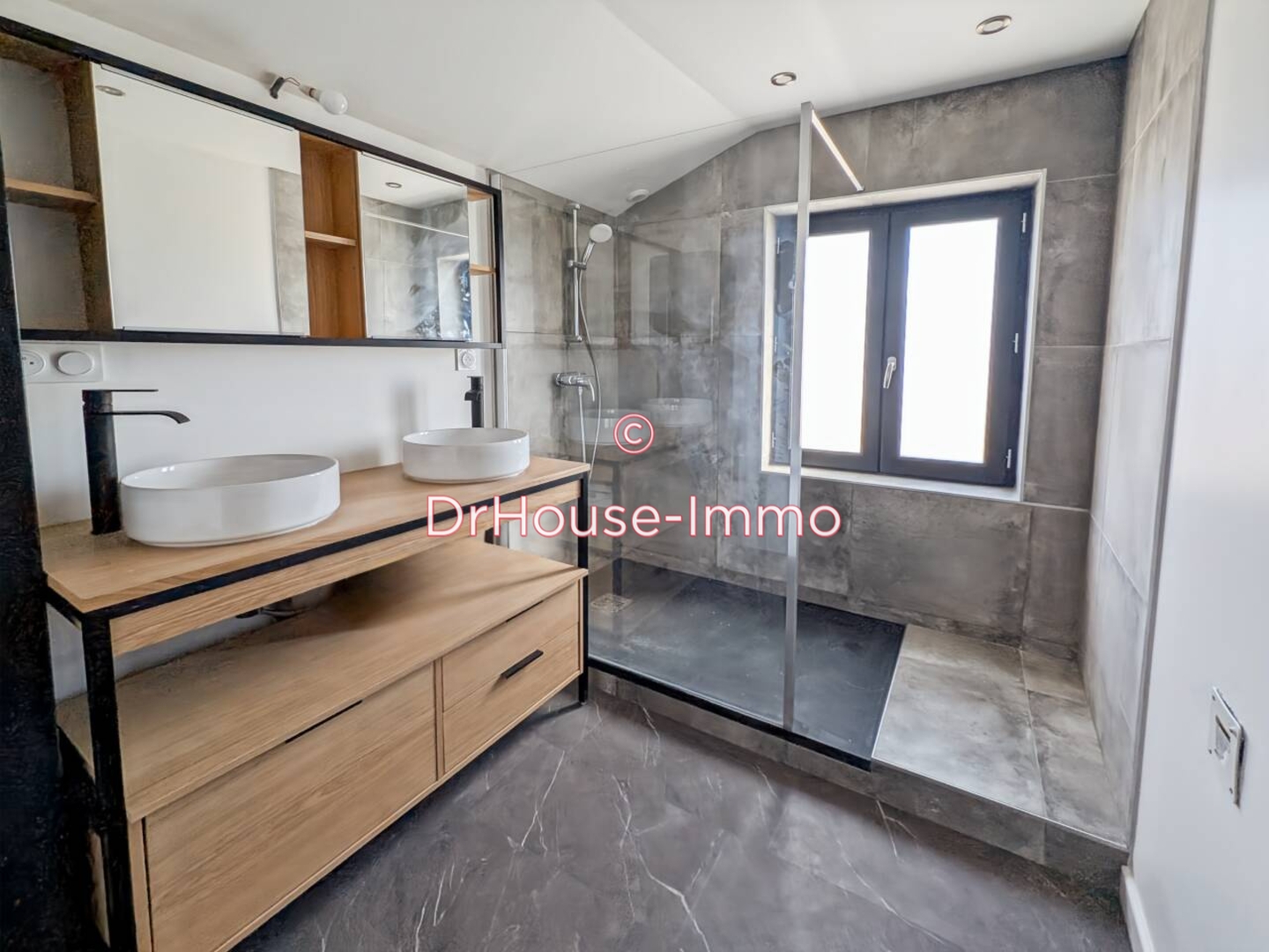 Photo 2 : Vente Maison 3 pièces Anse 75 m²