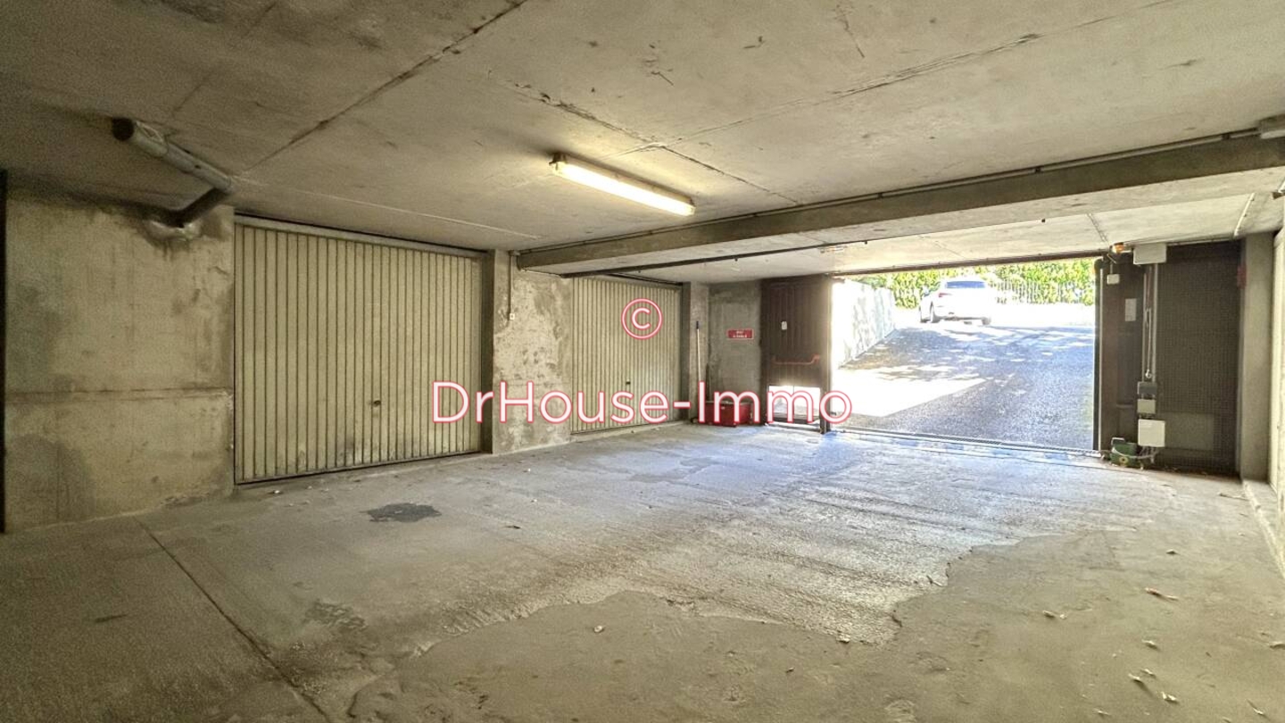 Photo 2 : Vente Parking / Box  La Valette-du-Var 17 m²