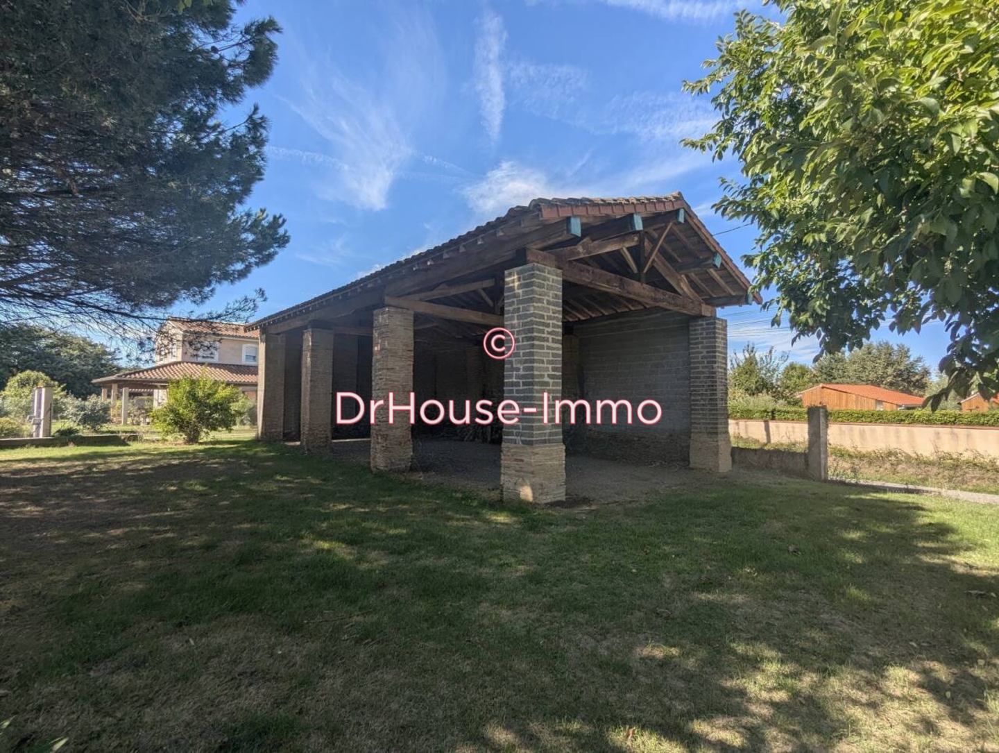 Photo 3 : Vente Immeuble 1 pièce Villariès 107 m²