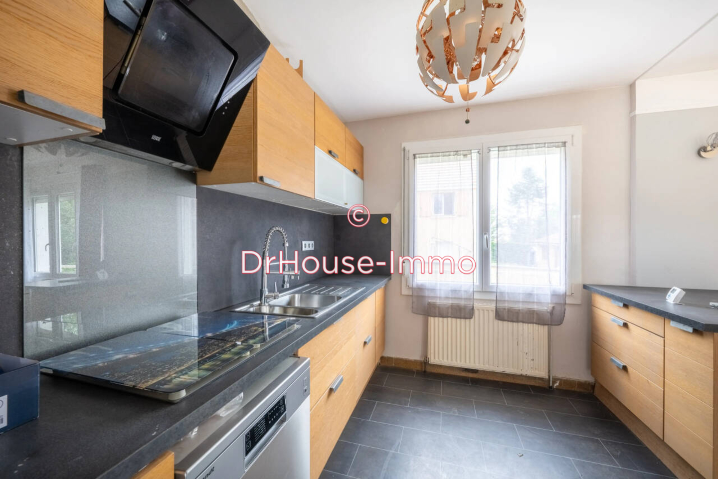 Photo 3 : Vente Maison 6 pièces Plaisir 140 m²