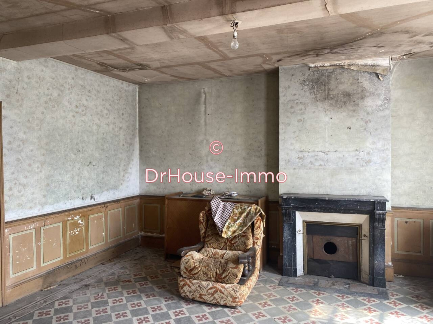 Photo 3 : Vente Maison 5 pièces Villeneuve-au-Chemin 125 m²