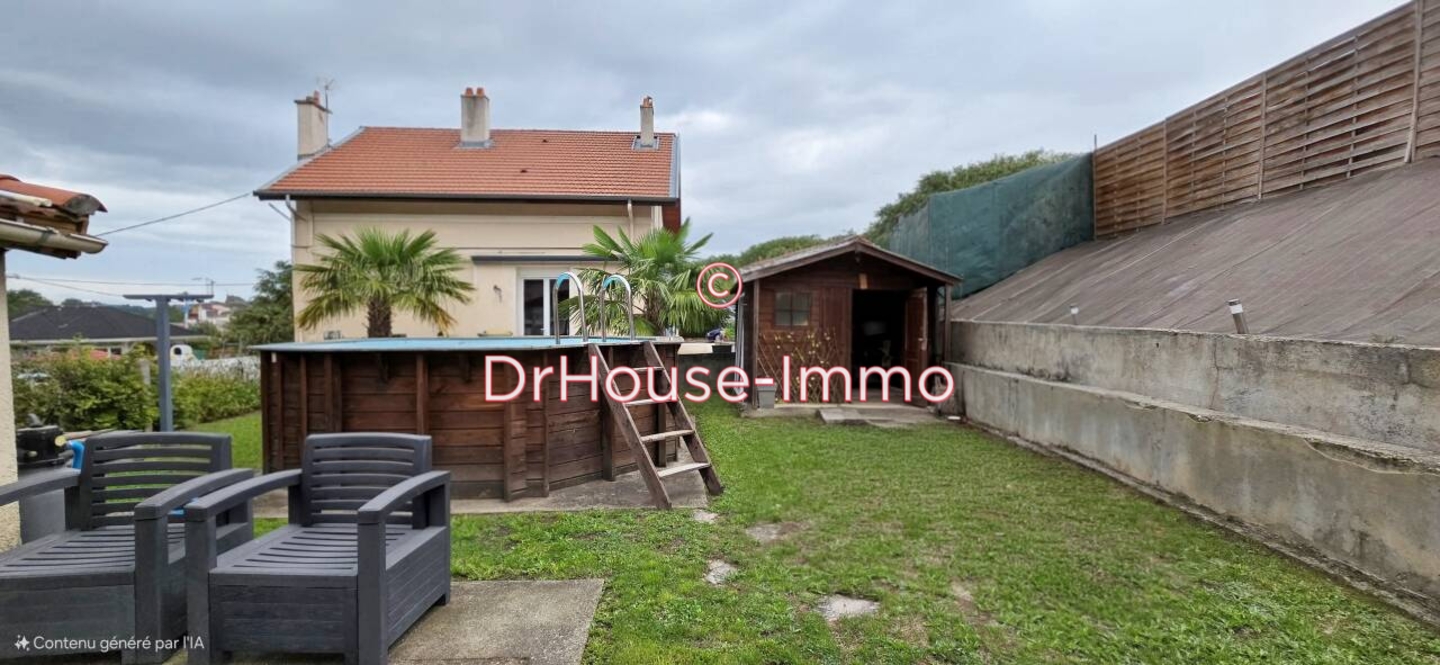 Photo 1 : Vente Maison 4 pièces Roche-la-Molière 89 m²