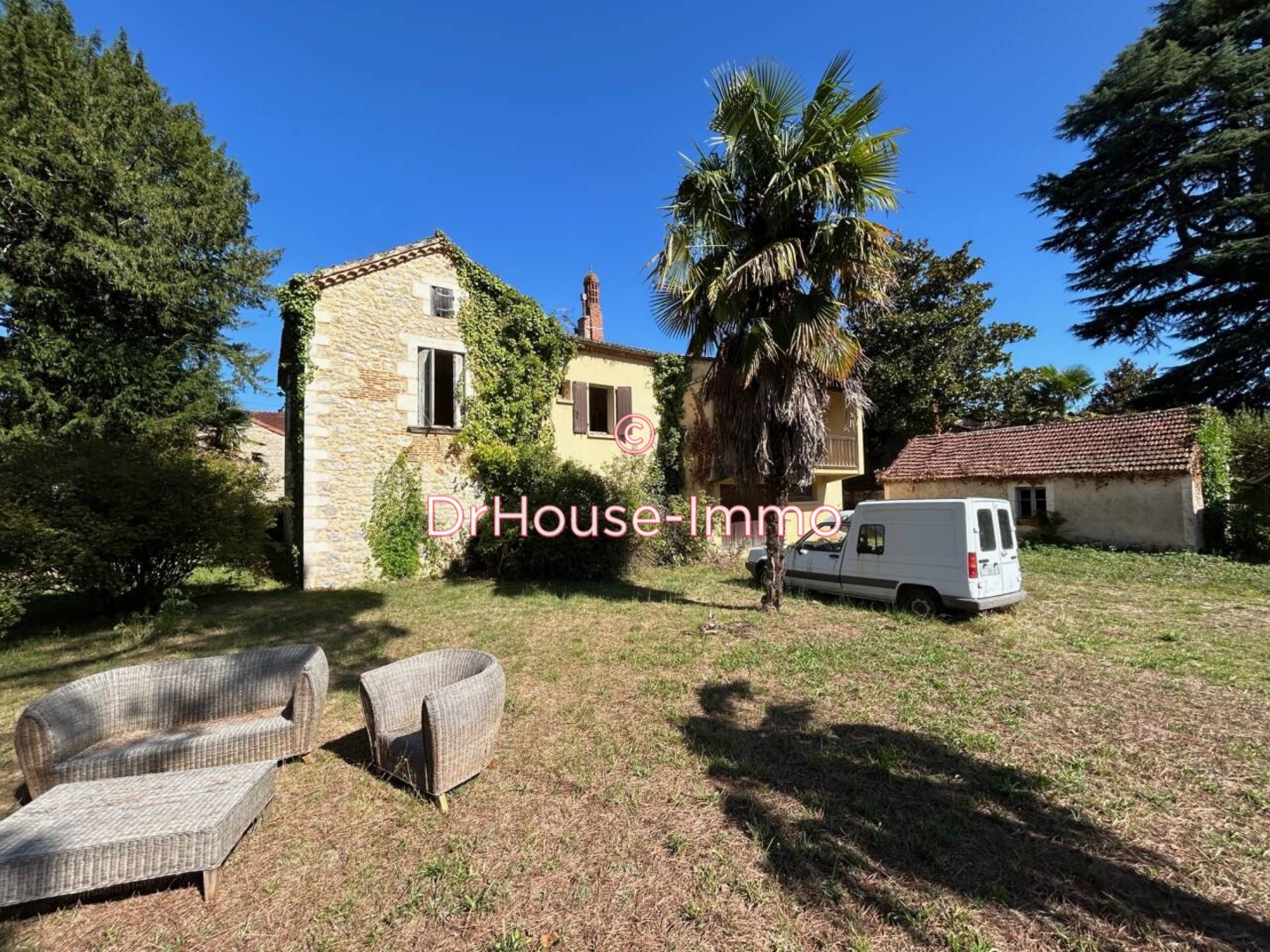 Photo 1 : Vente Maison 7 pièces Prayssac 166 m²