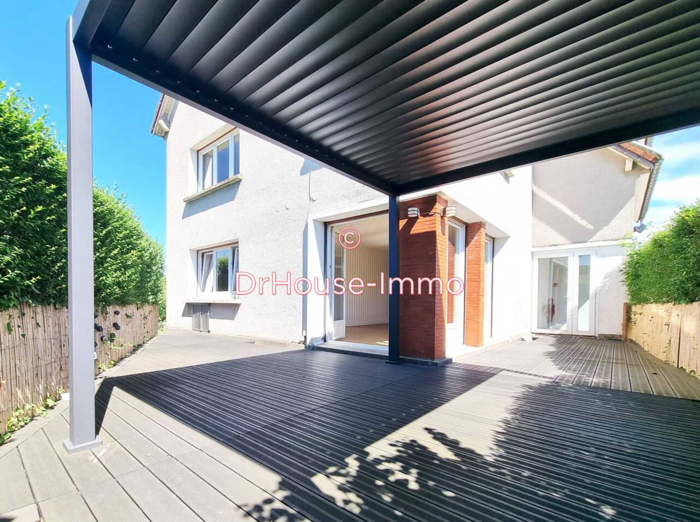 Photo 2 : Vente Maison 9 pièces Vincey 236 m²