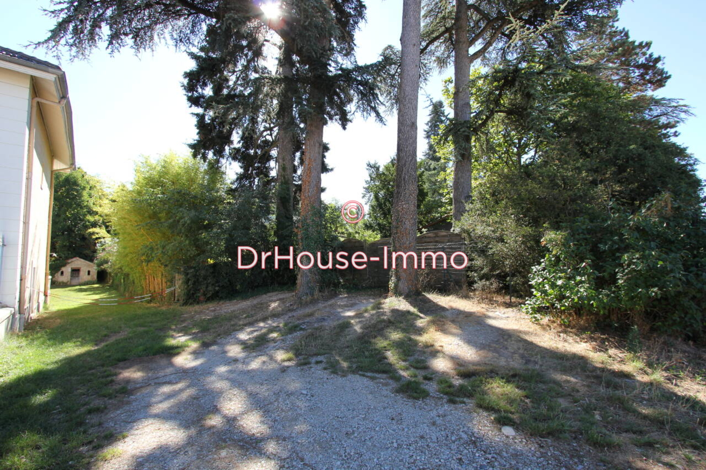 Photo 1 : Vente Terrain Montvendre 410 m²