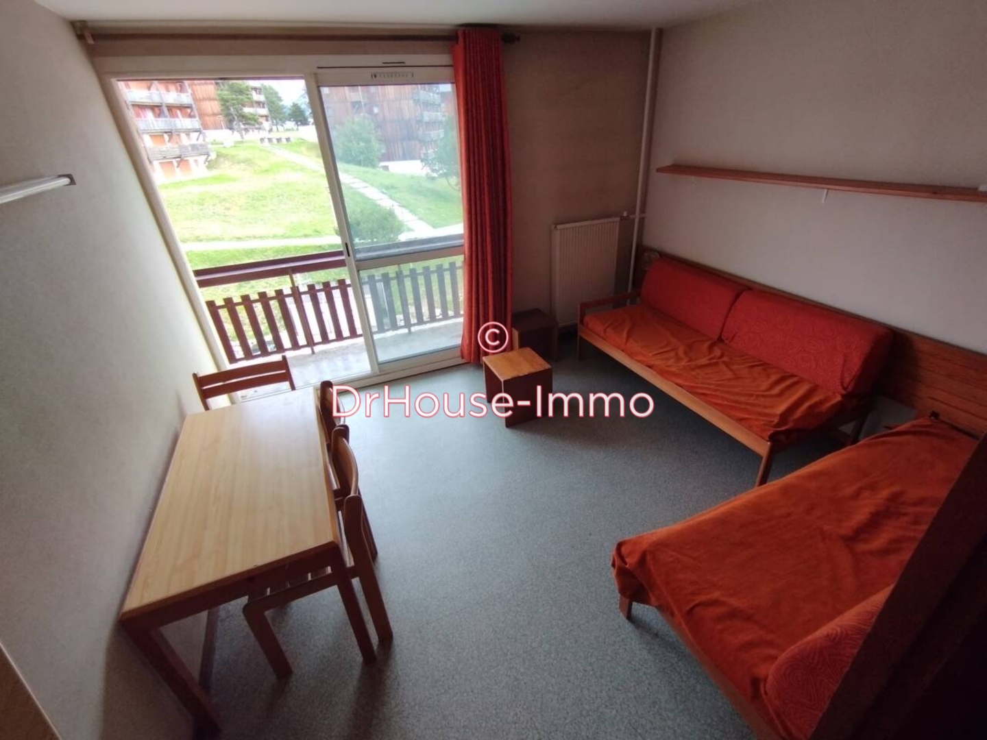 Photo 1 : Vente Appartement 2 pièces Saint-Étienne-en-Dévoluy 27 m²