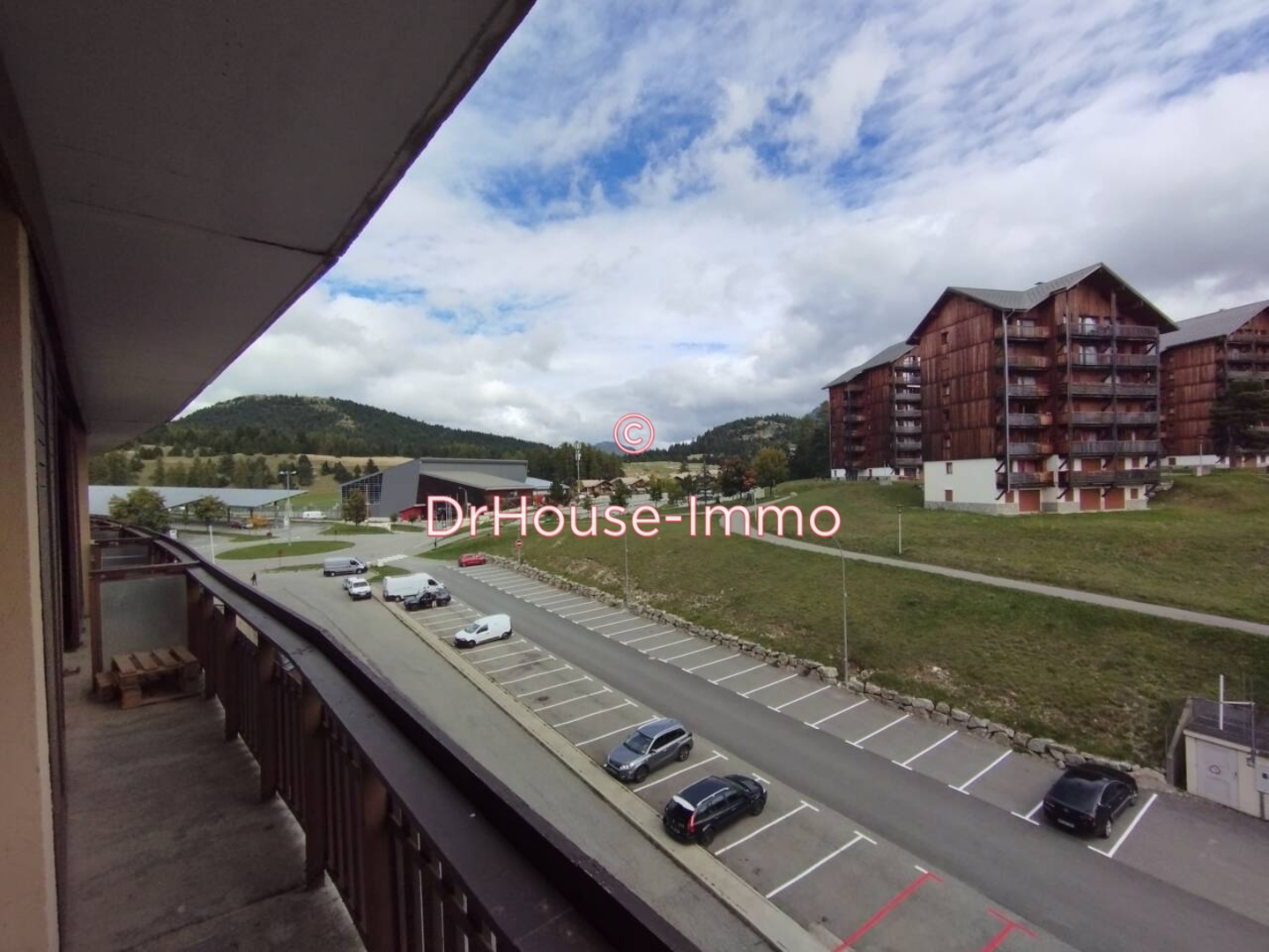 Photo 1 : Vente Appartement 2 pièces Saint-Étienne-en-Dévoluy 27 m²