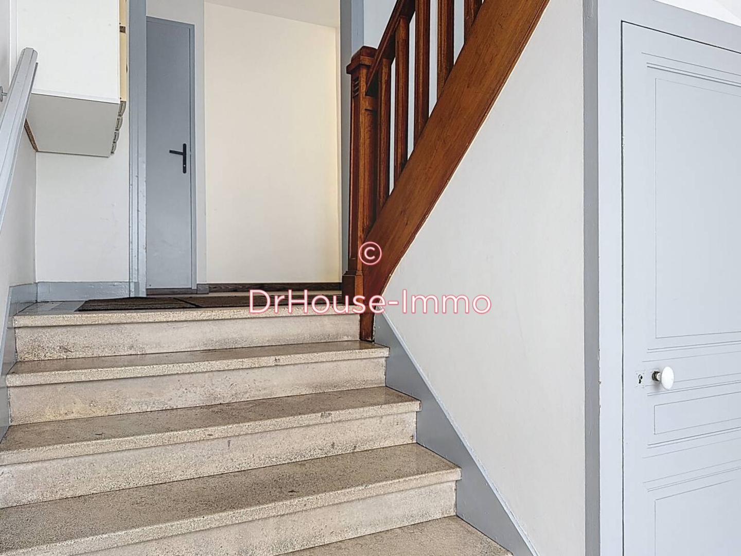 Photo 3 : Vente Immeuble 13 pièces Périgueux 350 m²