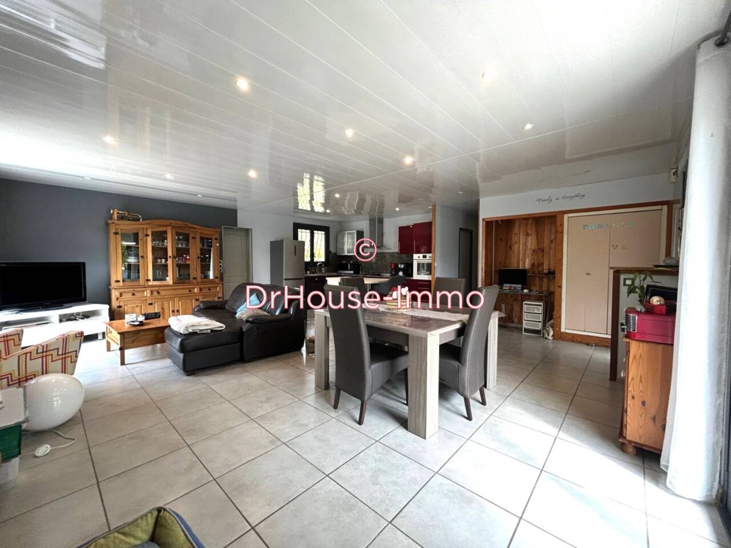 Photo 3 : Vente Maison 5 pièces Saint-Yzan-de-Soudiac 118 m²