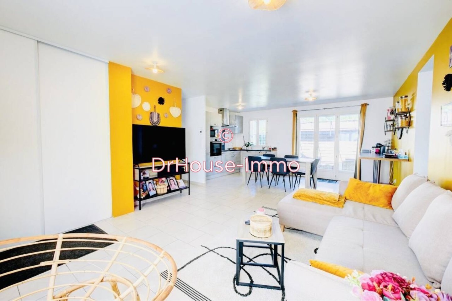 Photo 3 : Vente Maison 7 pièces Ferrières-en-Gâtinais 117 m²