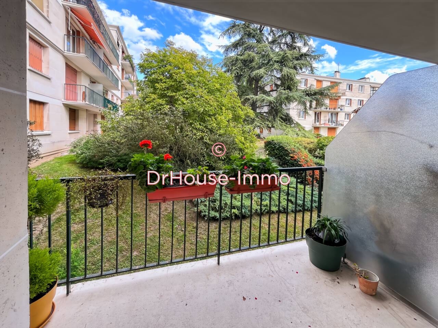 Photo 2 : Vente Appartement 5 pièces Le Raincy 109 m²