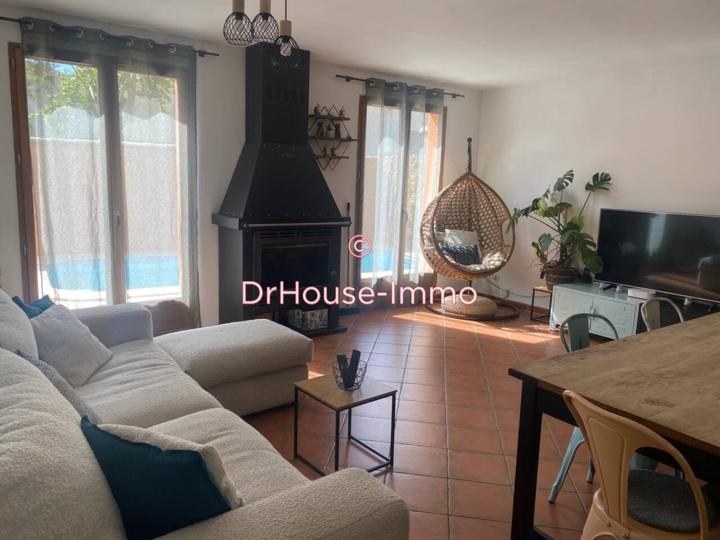 Photo 3 : Vente Maison 5 pièces Cuges-les-Pins 105 m²