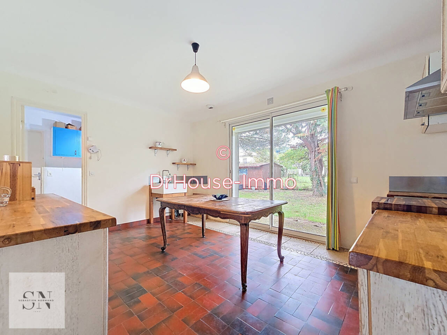 Photo 3 : Vente Maison 7 pièces Pujols 166 m²