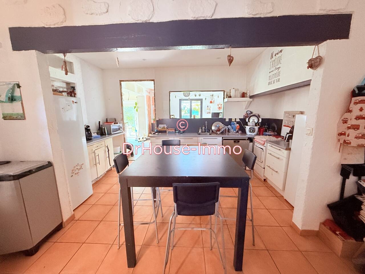 Photo 3 : Vente Maison 3 pièces Saint-Estèphe 110 m²