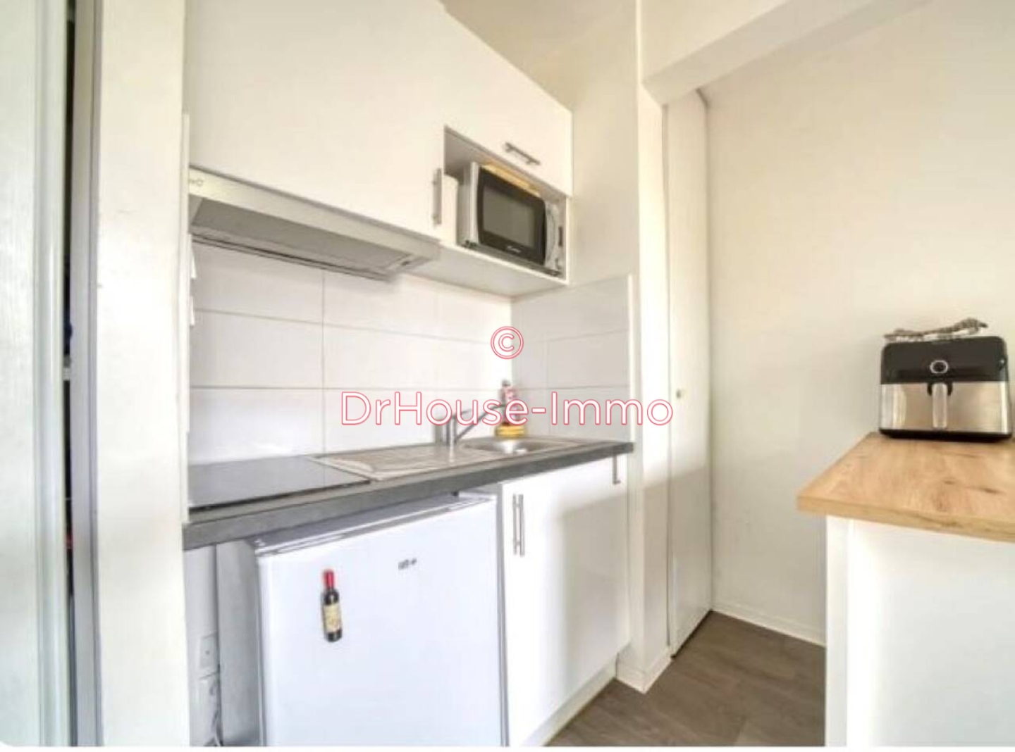 Photo 3 : Vente Appartement 1 pièce La Rochelle 28 m²