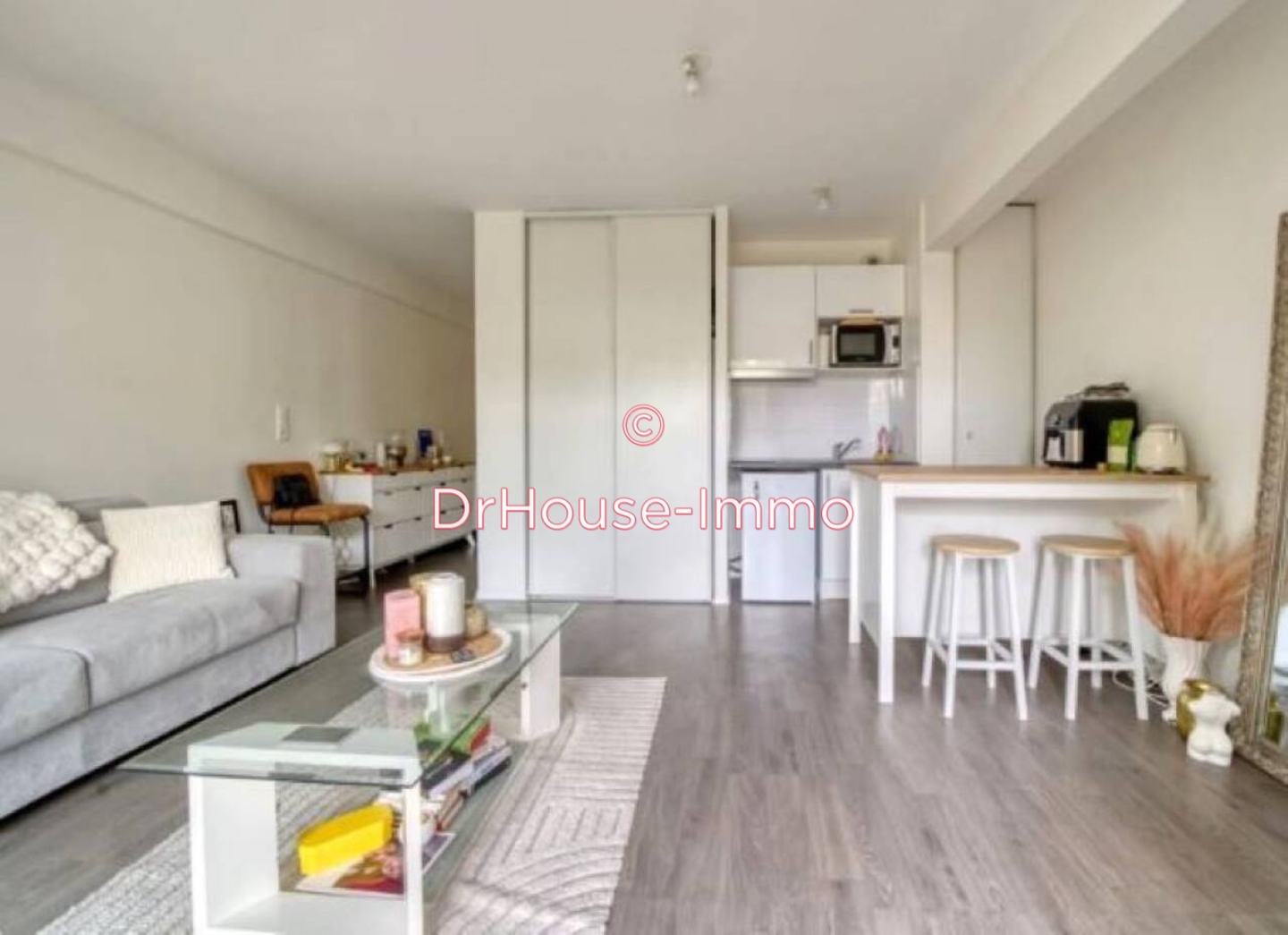 Photo 2 : Vente Appartement 1 pièce La Rochelle 28 m²