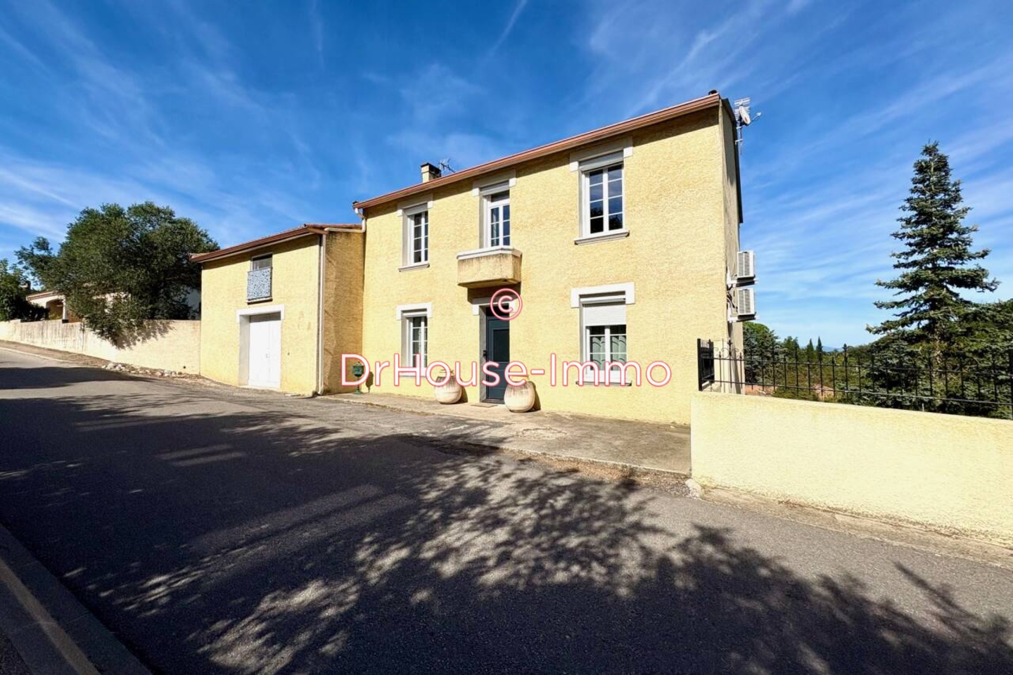 Photo 1 : Vente Maison 5 pièces Alairac 213 m²