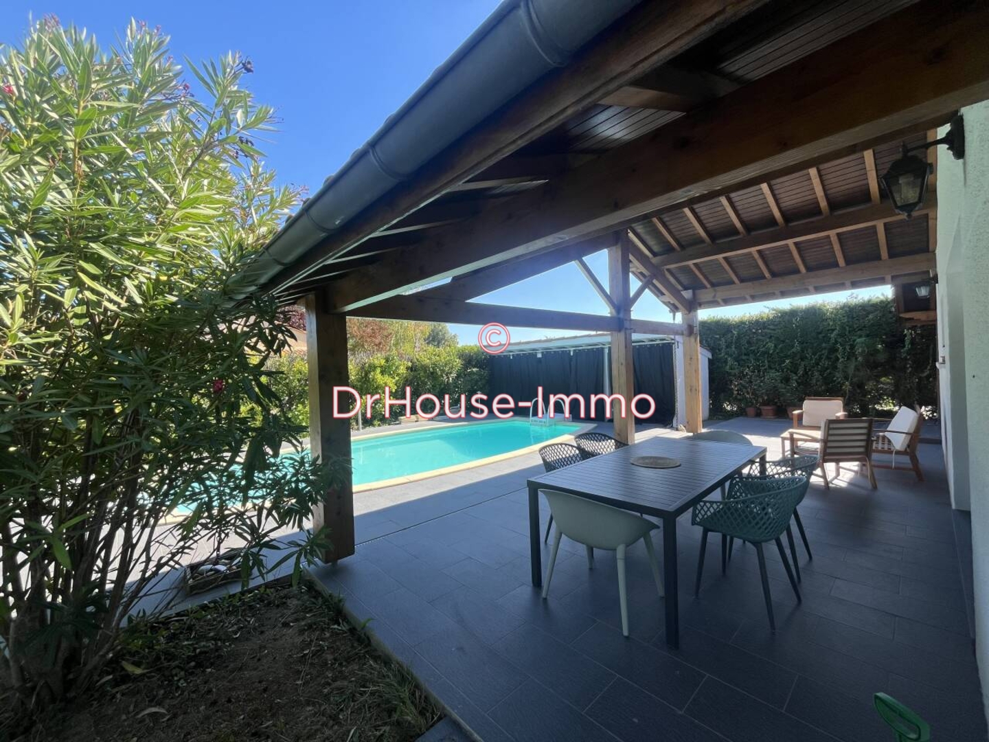 Photo 2 : Vente Maison 4 pièces Saint-Loubès 121 m²