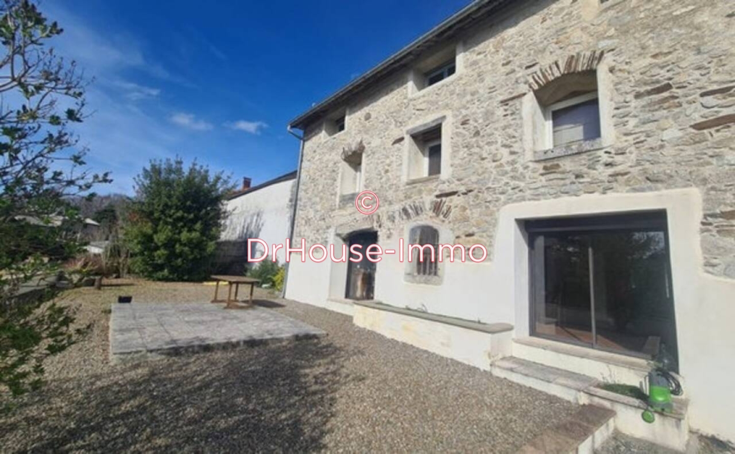 Image des la section Servies