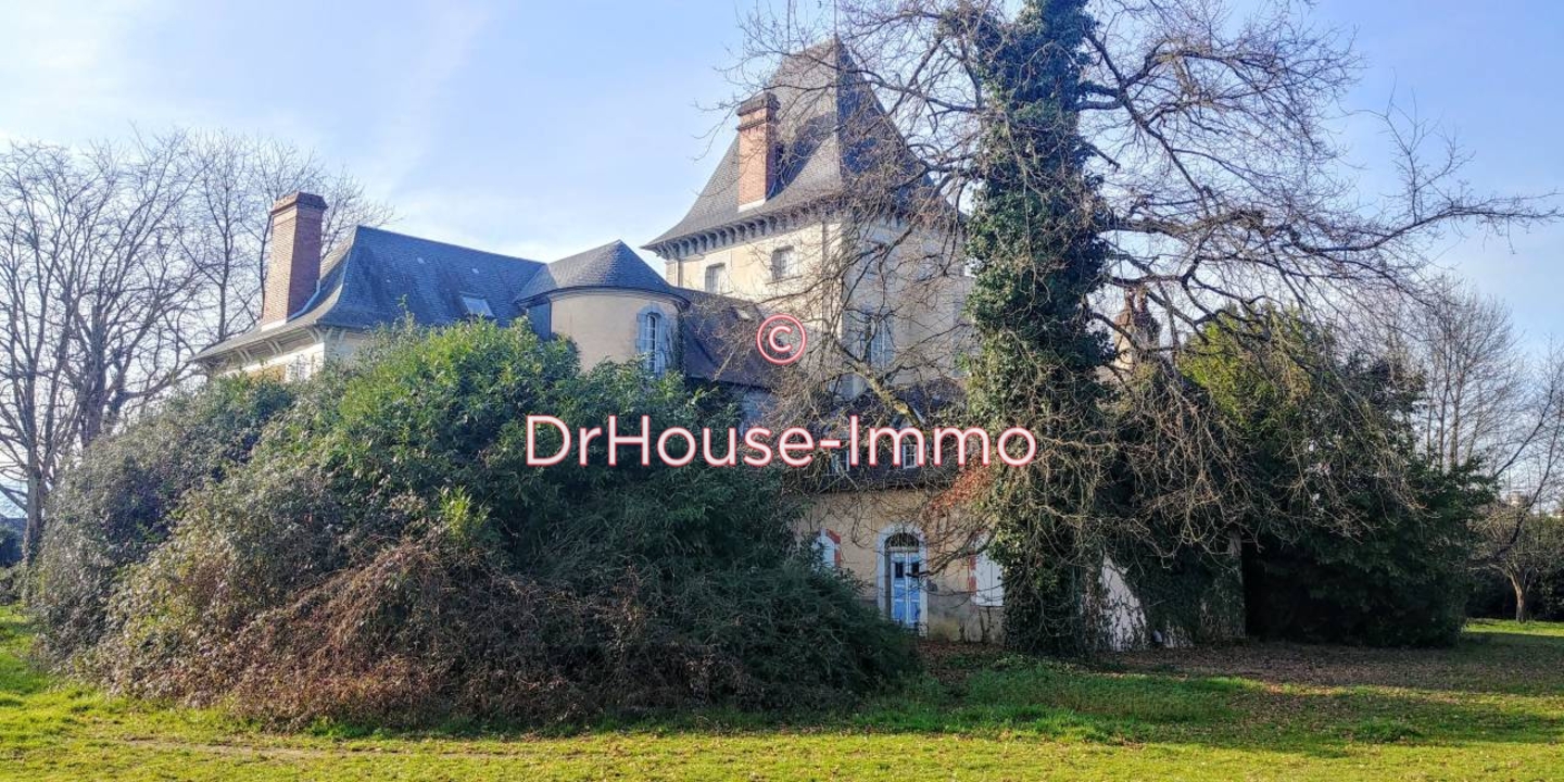 Photo 3 : Vente Château 20 pièces Pontacq 580 m²