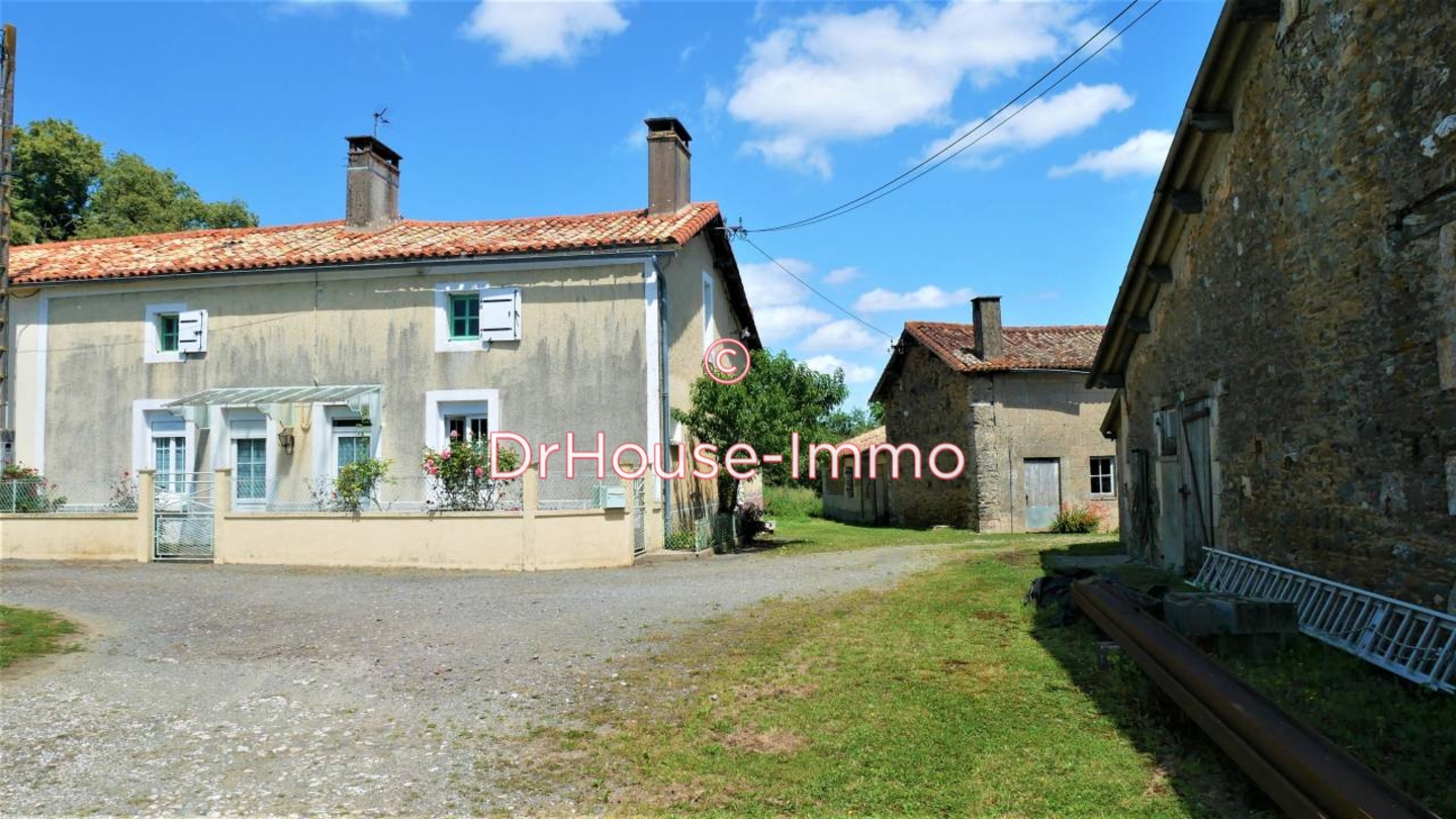 Photo 3 : Vente Maison 5 pièces Fenioux 121 m²