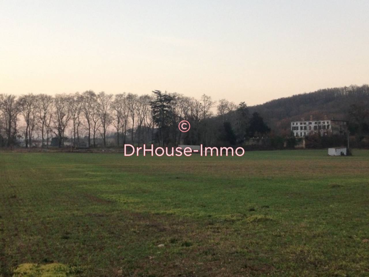 Photo 1 : Vente Maison 50 pièces Foix 3000 m²