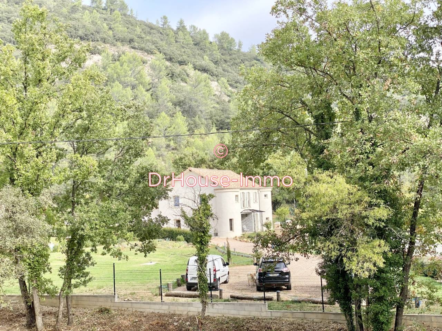 Photo 2 : Vente Maison 6 pièces Vins-sur-Caramy 230 m²