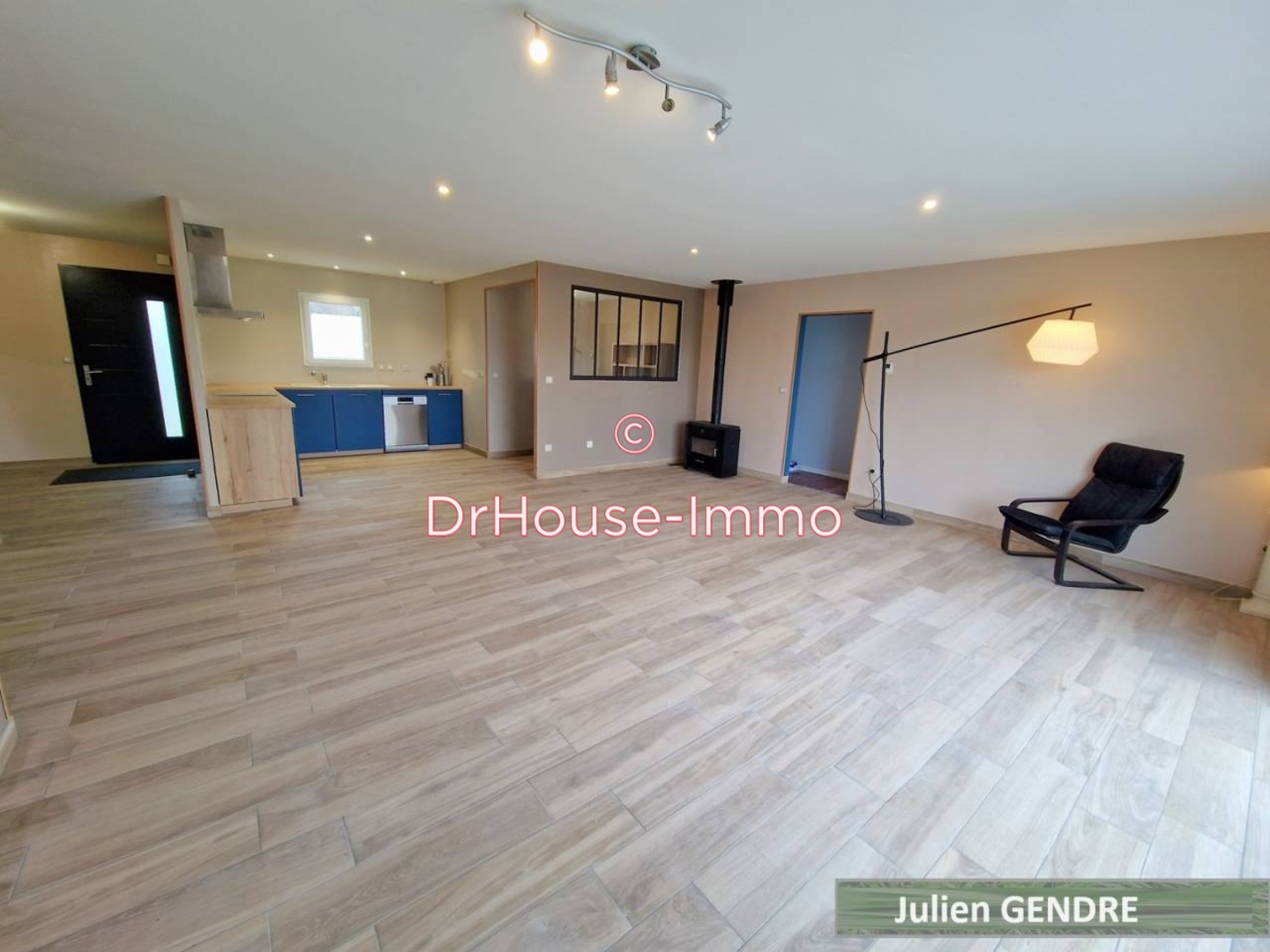 Photo 2 : Vente Maison 5 pièces Saint-Martin-lès-Melle 124 m²