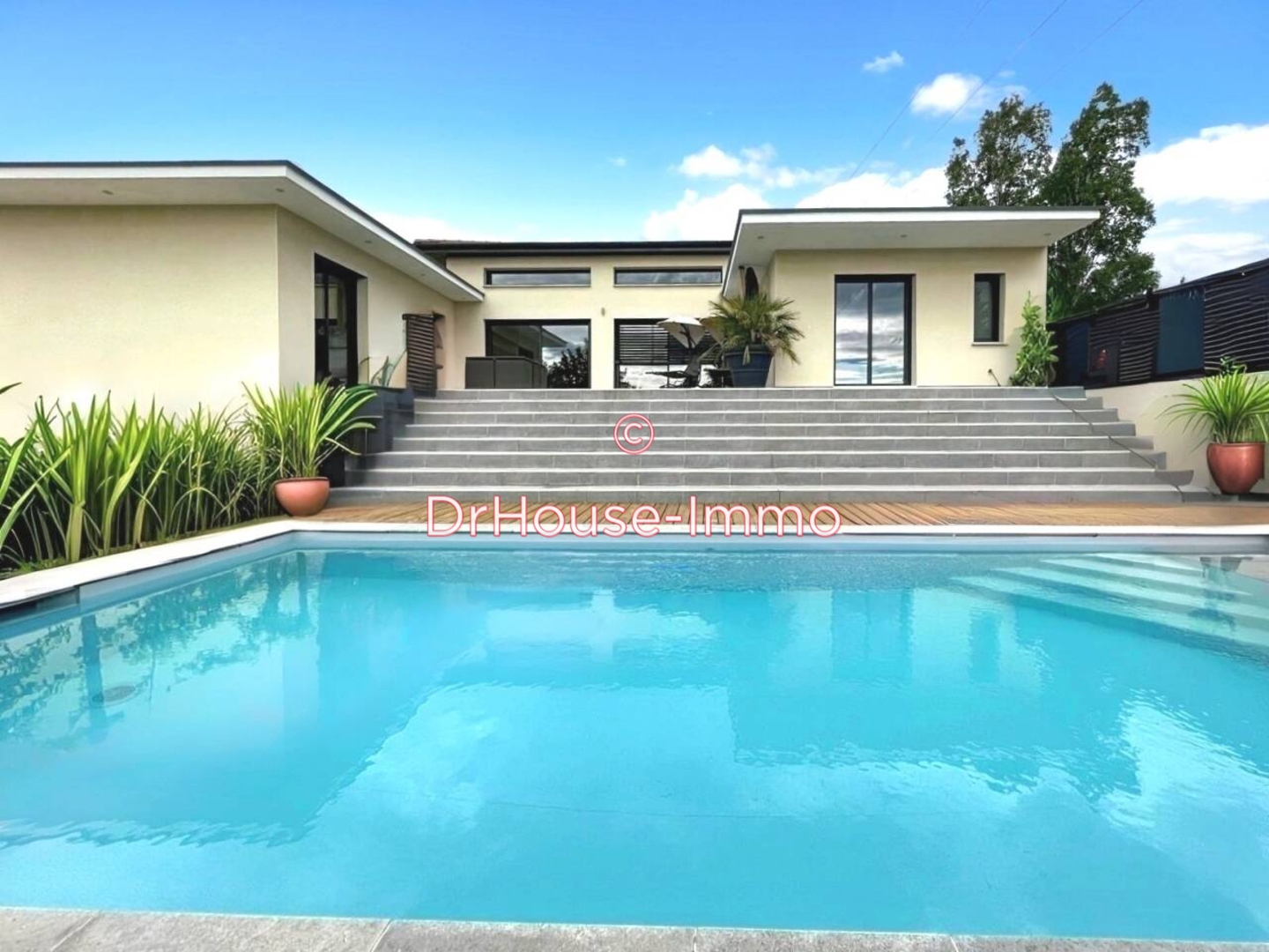 Photo 1 : Vente Maison 5 pièces Fareins 150 m²