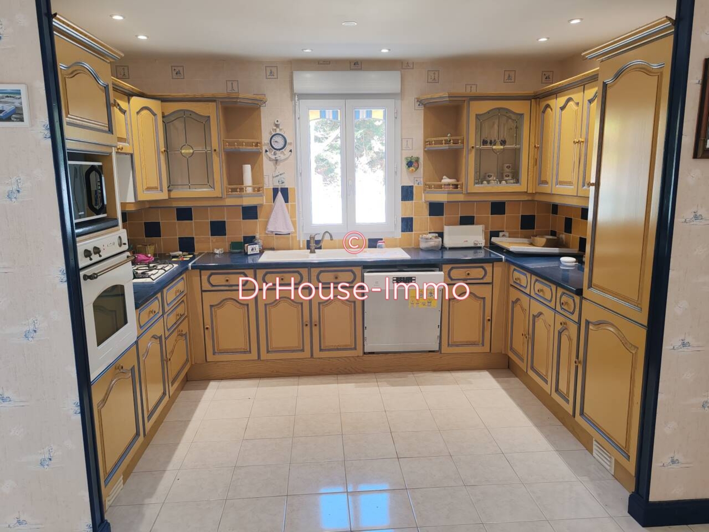 Photo 3 : Vente Maison 9 pièces Saint-Pierre-d'Oléron 180 m²
