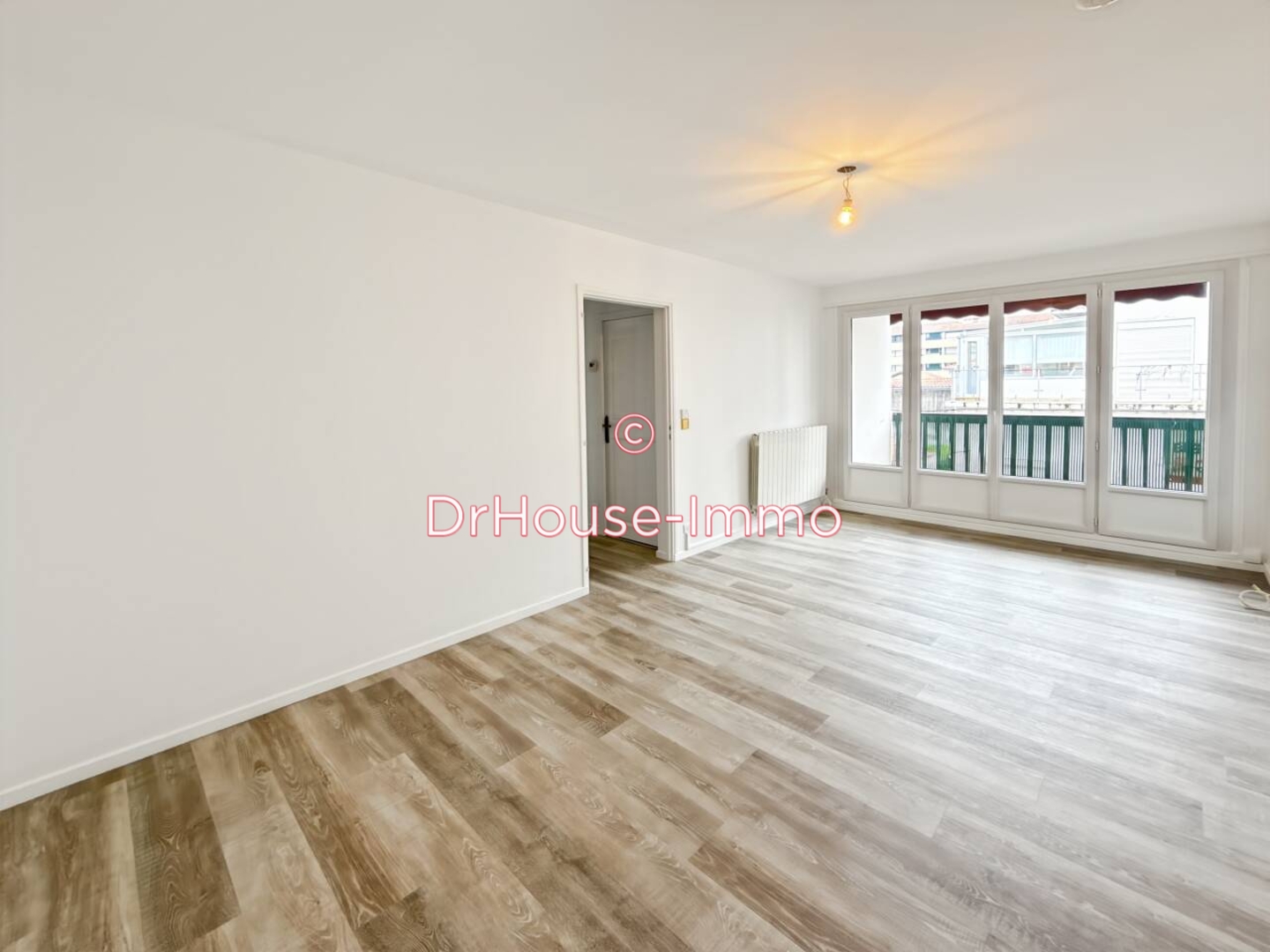 Photo 3 : Vente Appartement 3 pièces Saint-Jean-de-Luz 56 m²