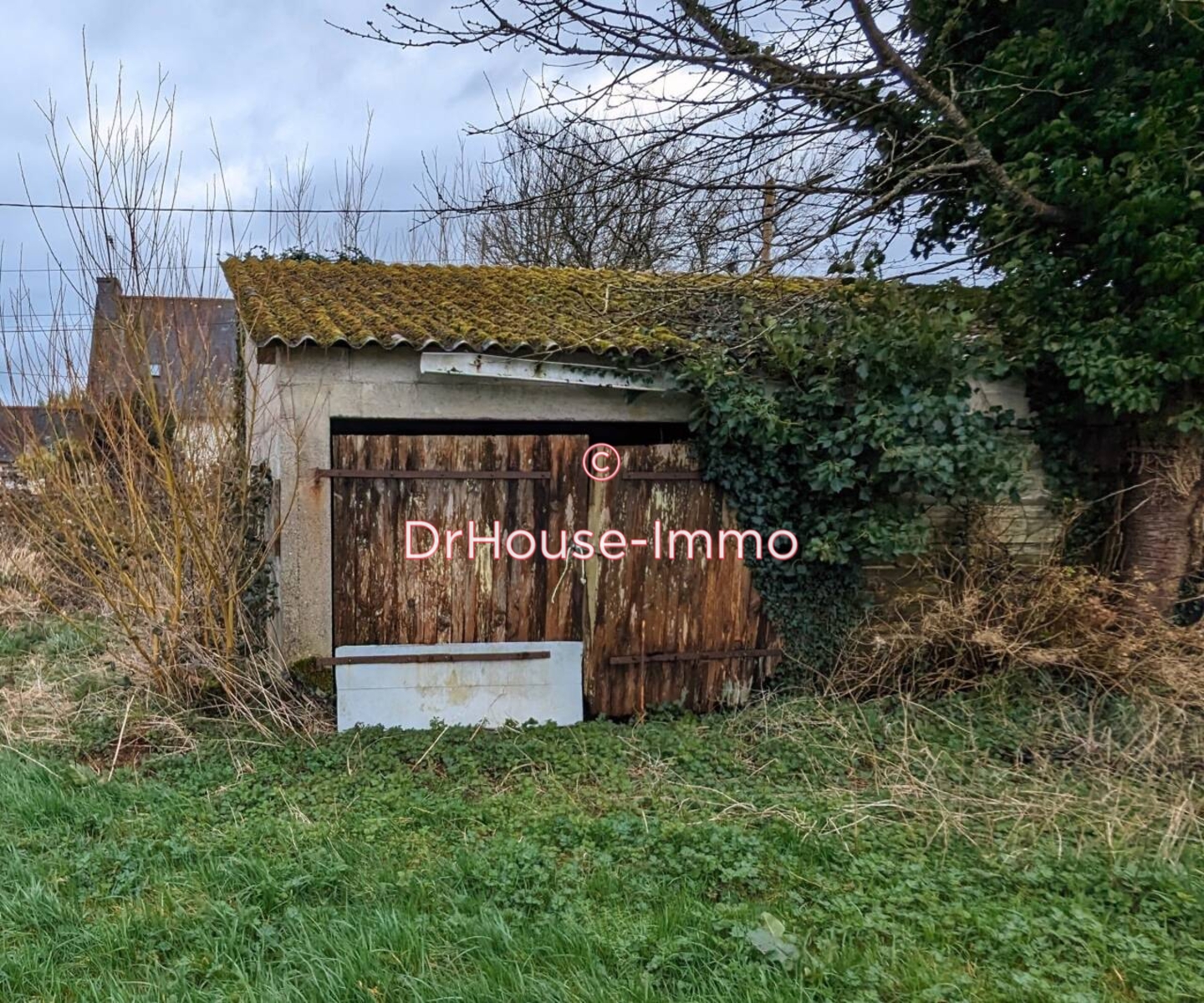 Photo 2 : Vente Terrain  Roudouallec 840 m²