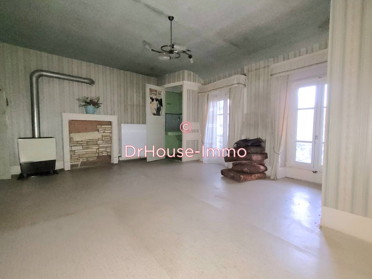 Photo 3 : Vente Maison 6 pièces Chalon-sur-Saône 120 m²