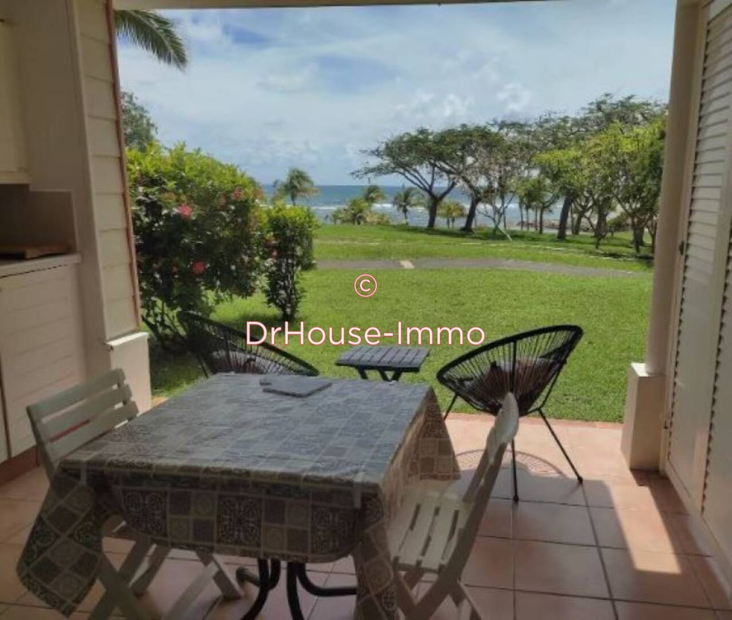 Photo 1 : Vente Appartement 1 pièce Sainte-Anne 22 m²