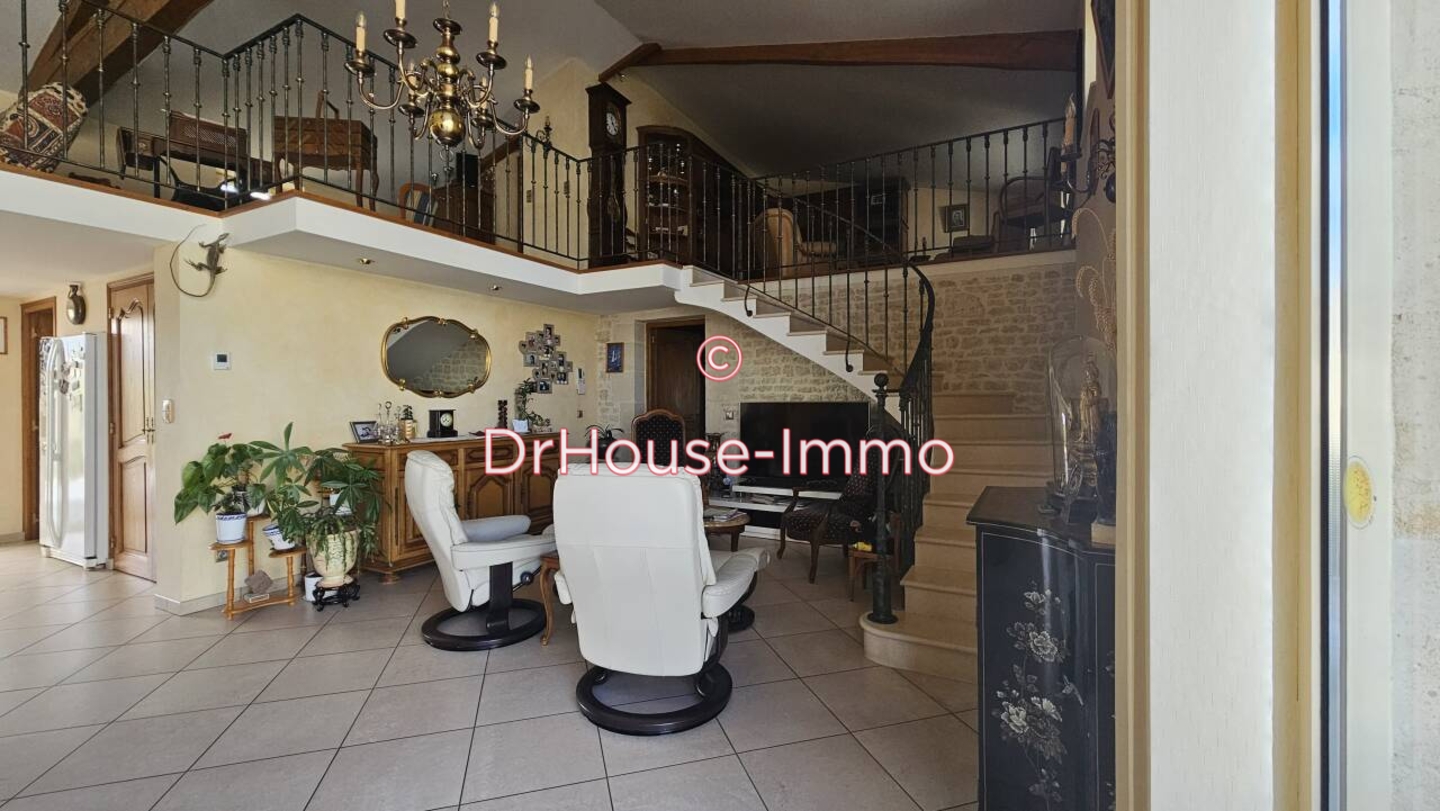 Photo 2 : Vente Maison 7 pièces Saint-Maxire 290 m²