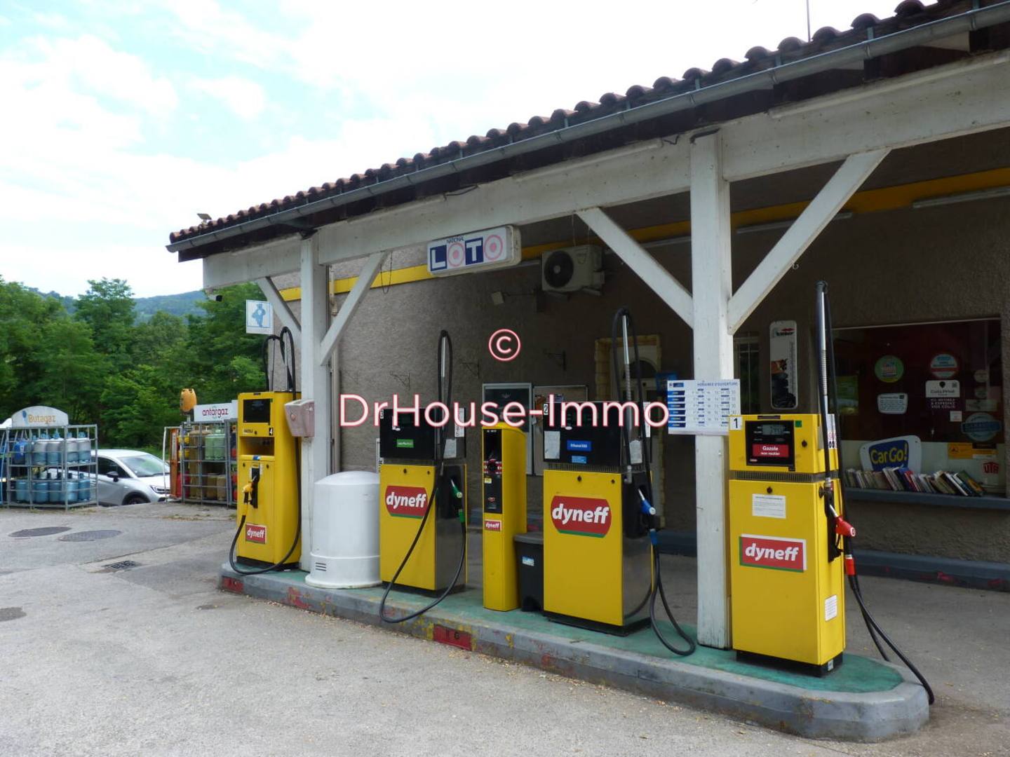 Photo 1 : Vente Commerce 3 pièces Foix 126 m²