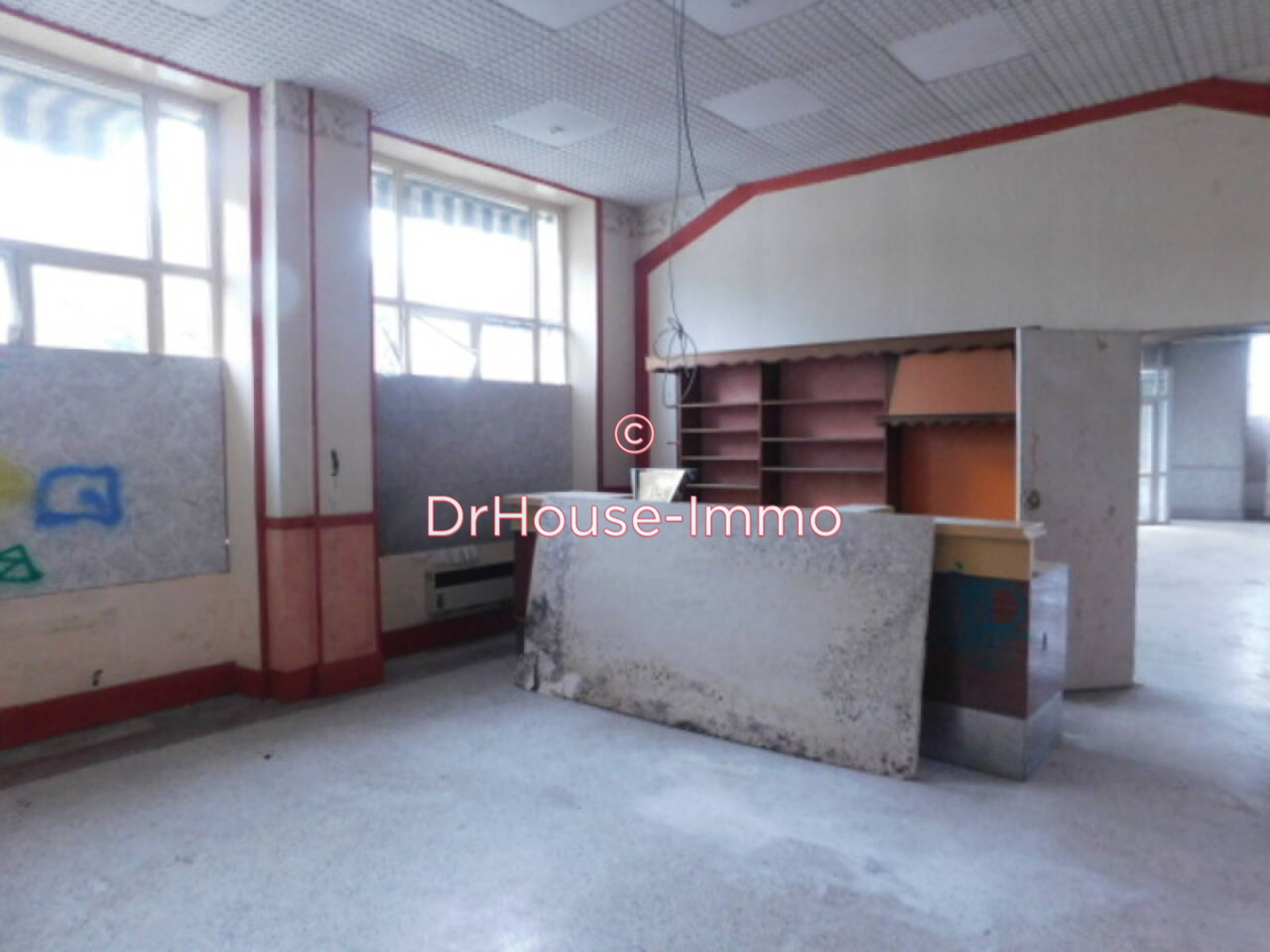 Photo 2 : Vente Immeuble 35 pièces Vittel 1200 m²