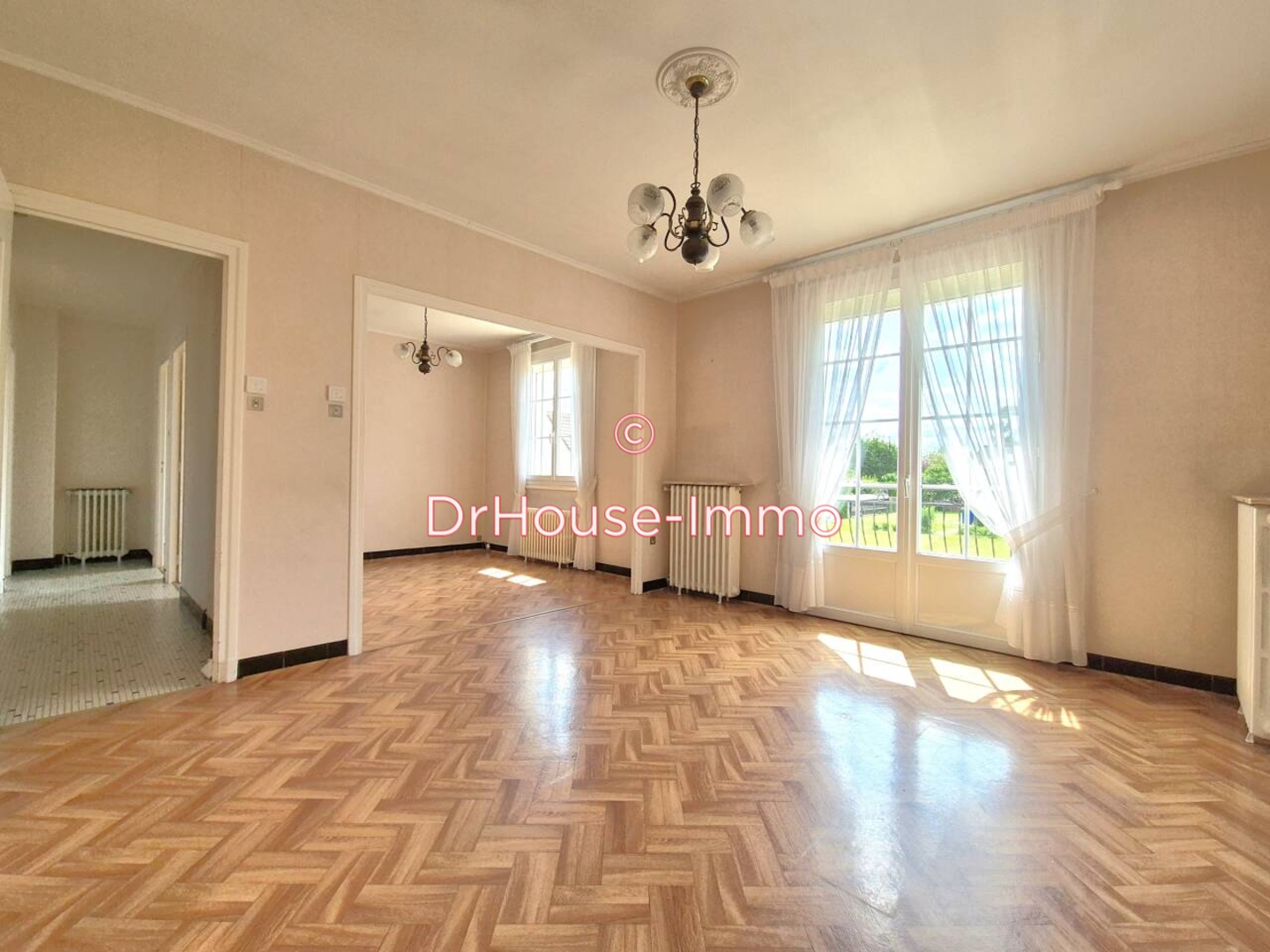 Photo 2 : Vente Maison 5 pièces Chalon-sur-Saône 90 m²