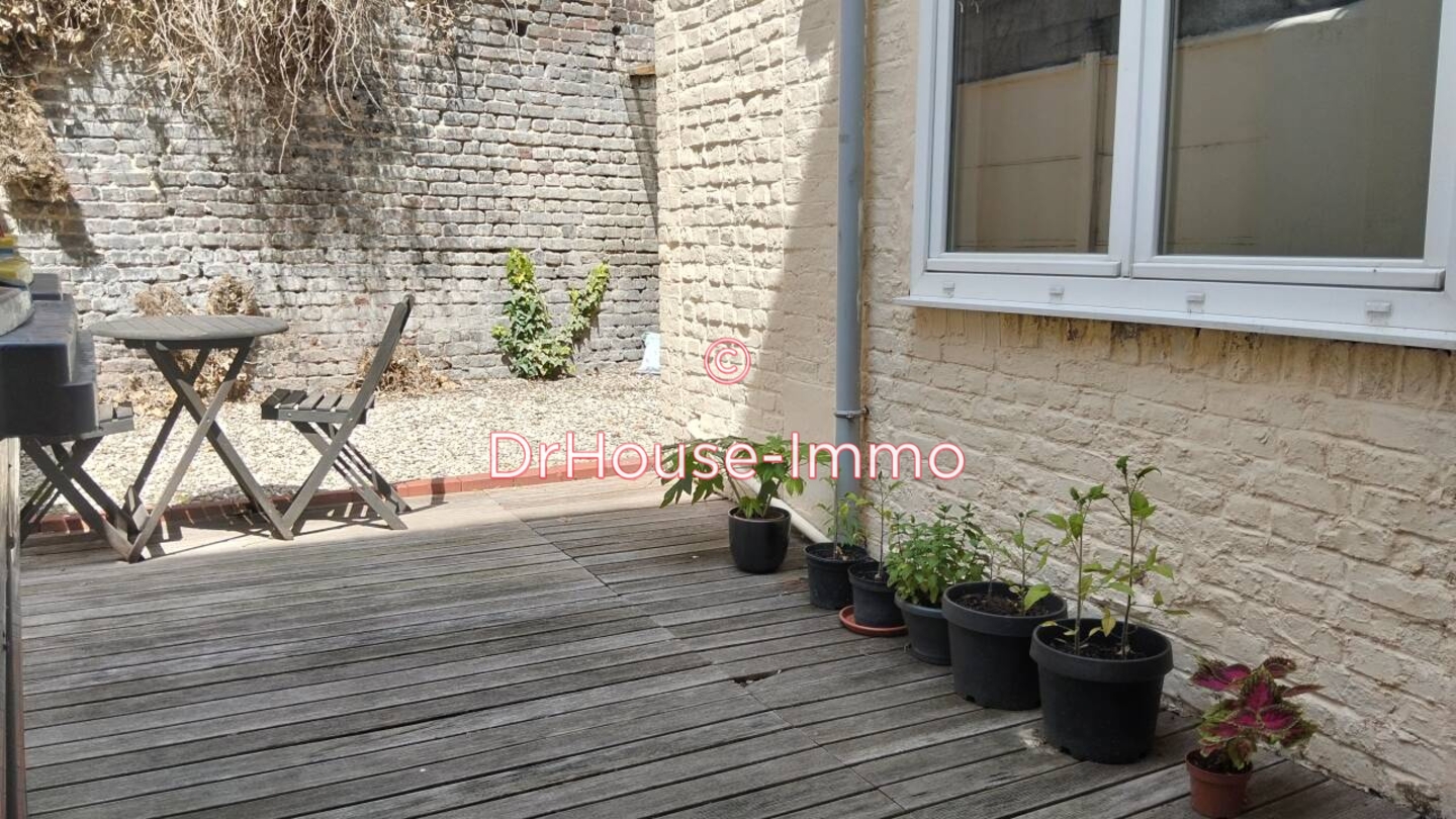 Photo 1 : Vente Immeuble 6 pièces Lille 110 m²